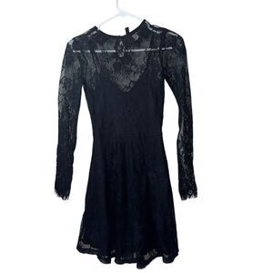 H&M Divided Women's Black Lace‎ Long Sleeve Mini Dress Size 2